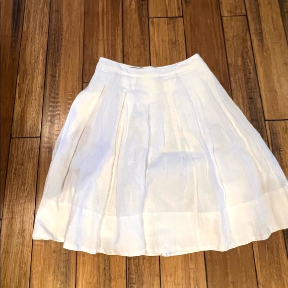 Talbots white linen skirt pleated 4 petite - Picture 6 of 7